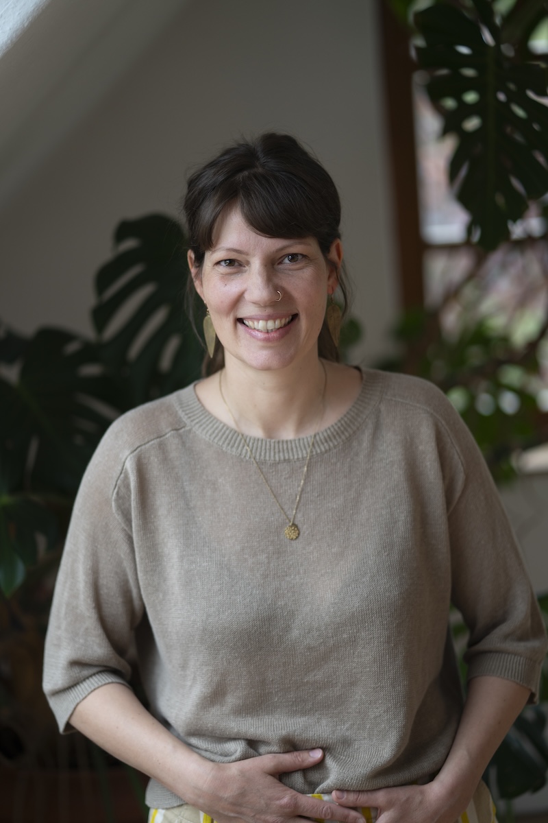 Elisa Döhler in ihrer Praxis in Eberswalde